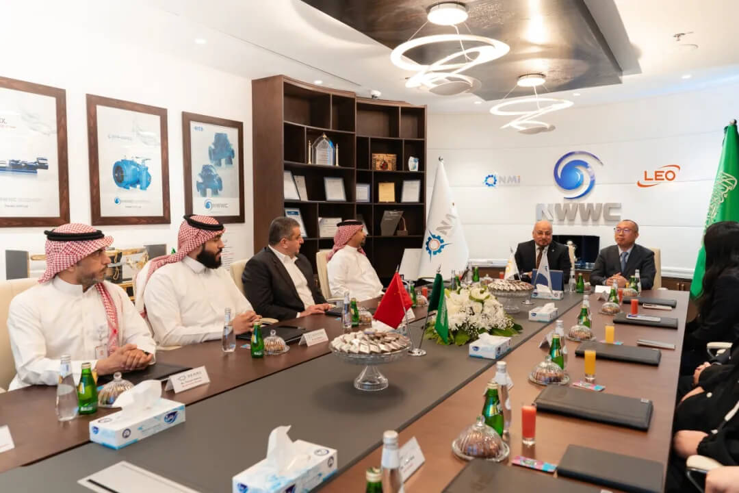 LEO & NMI at Signing Ceremony