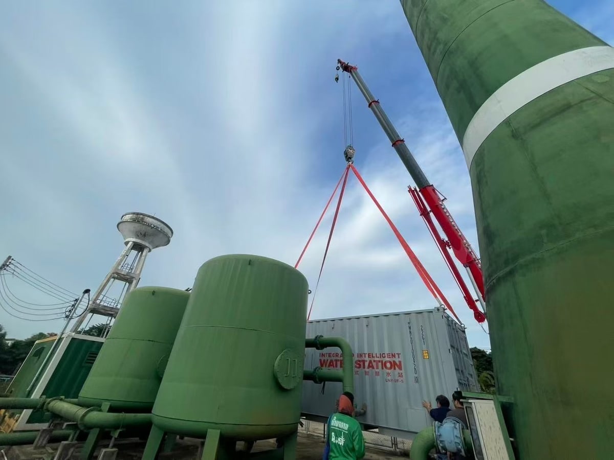 Equipment installation for a LEO smart water station project in Thailand.